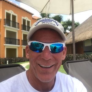 Meet your Posher, Mike